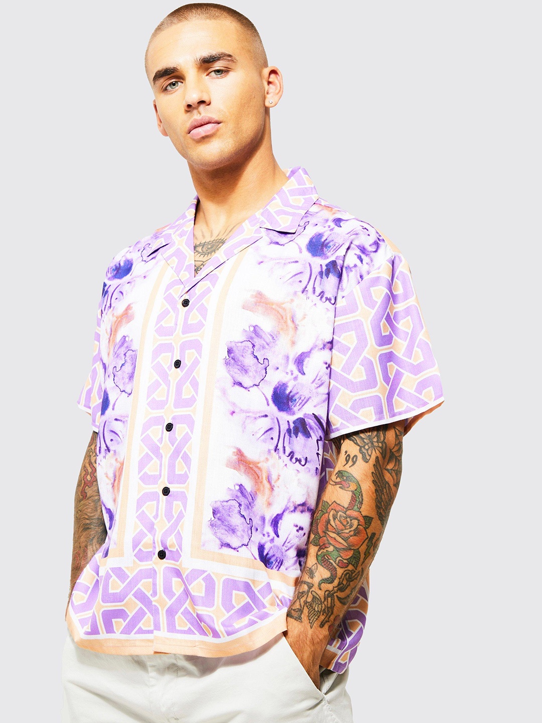 

boohooMAN Boxy Floral Printed Casual Shirt, White