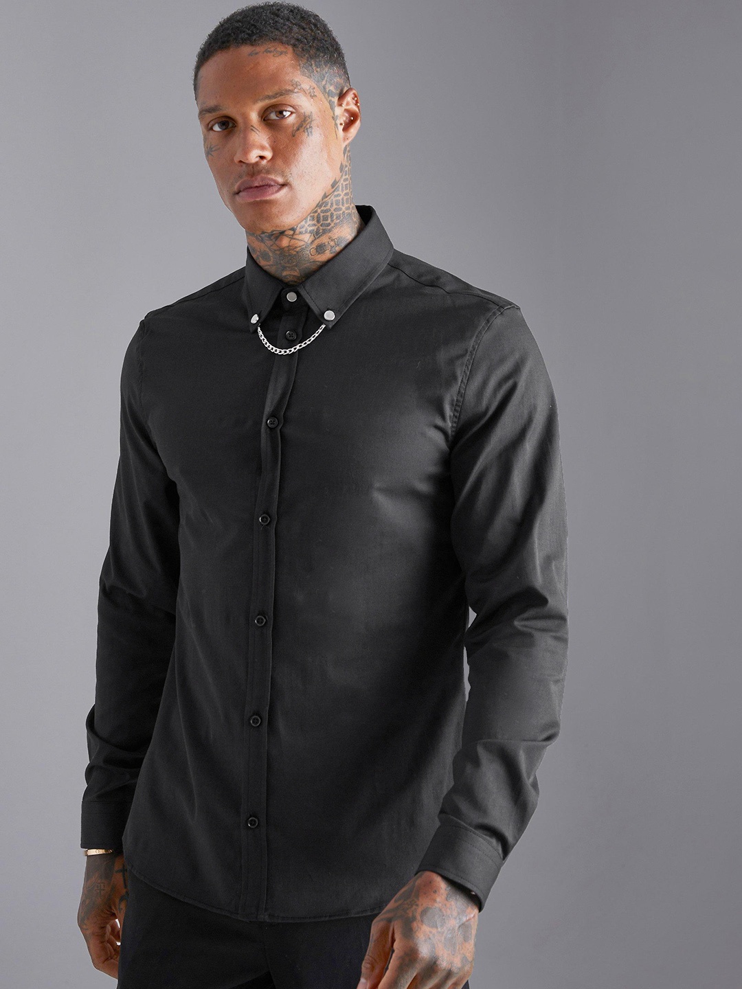 

boohooMAN Slim Fit Chain Collar Shirt, Black