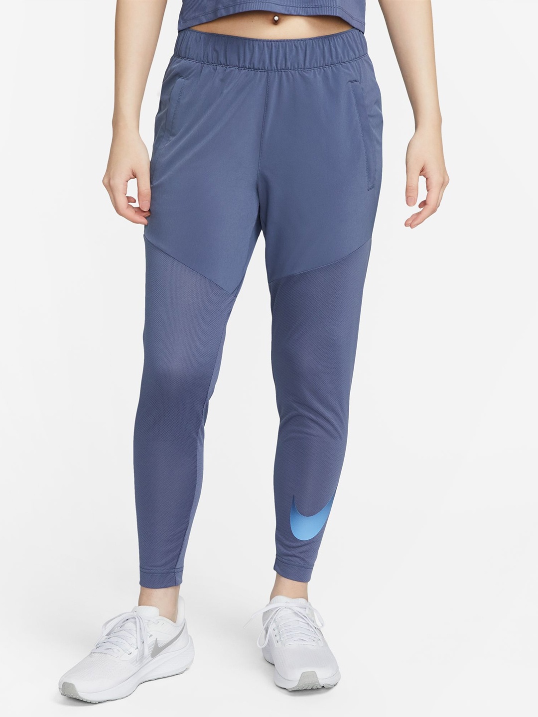 

Nike Women Dri-FIT Swoosh Run Trackpants, Blue