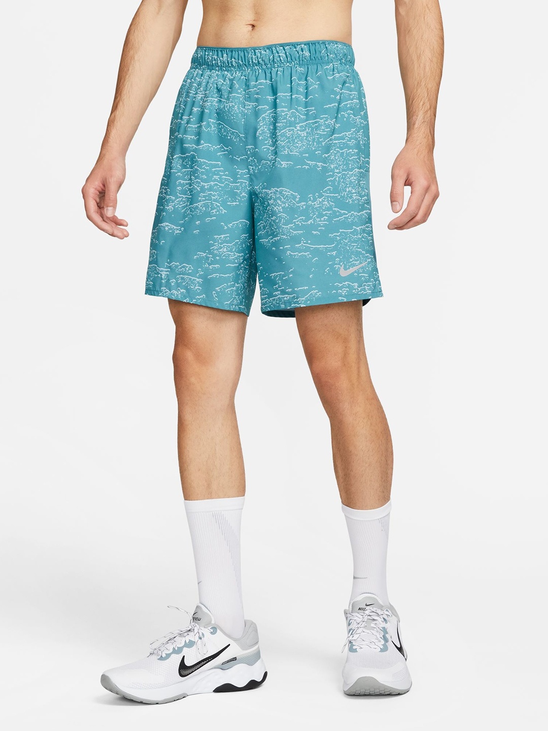 

Nike Men Printed Dri Fit RDVN CHLNR Sports Shorts, Green
