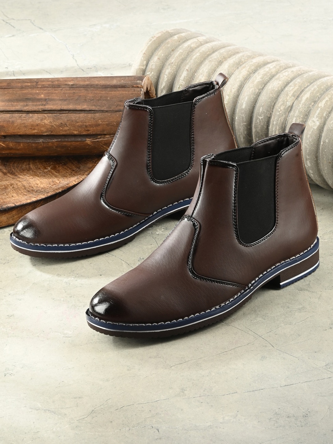 

VIV Men Mid-Top Slim Heel Chelsea Boots, Brown