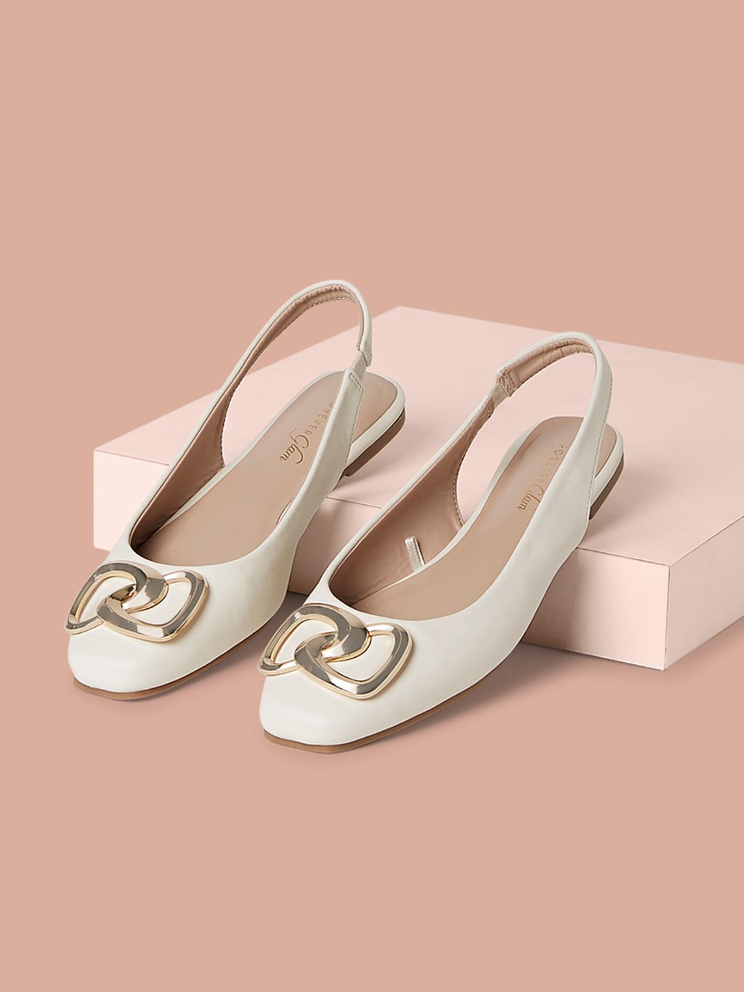 

Forever Glam by Pantaloons Embellished Square Toe Mules, Off white