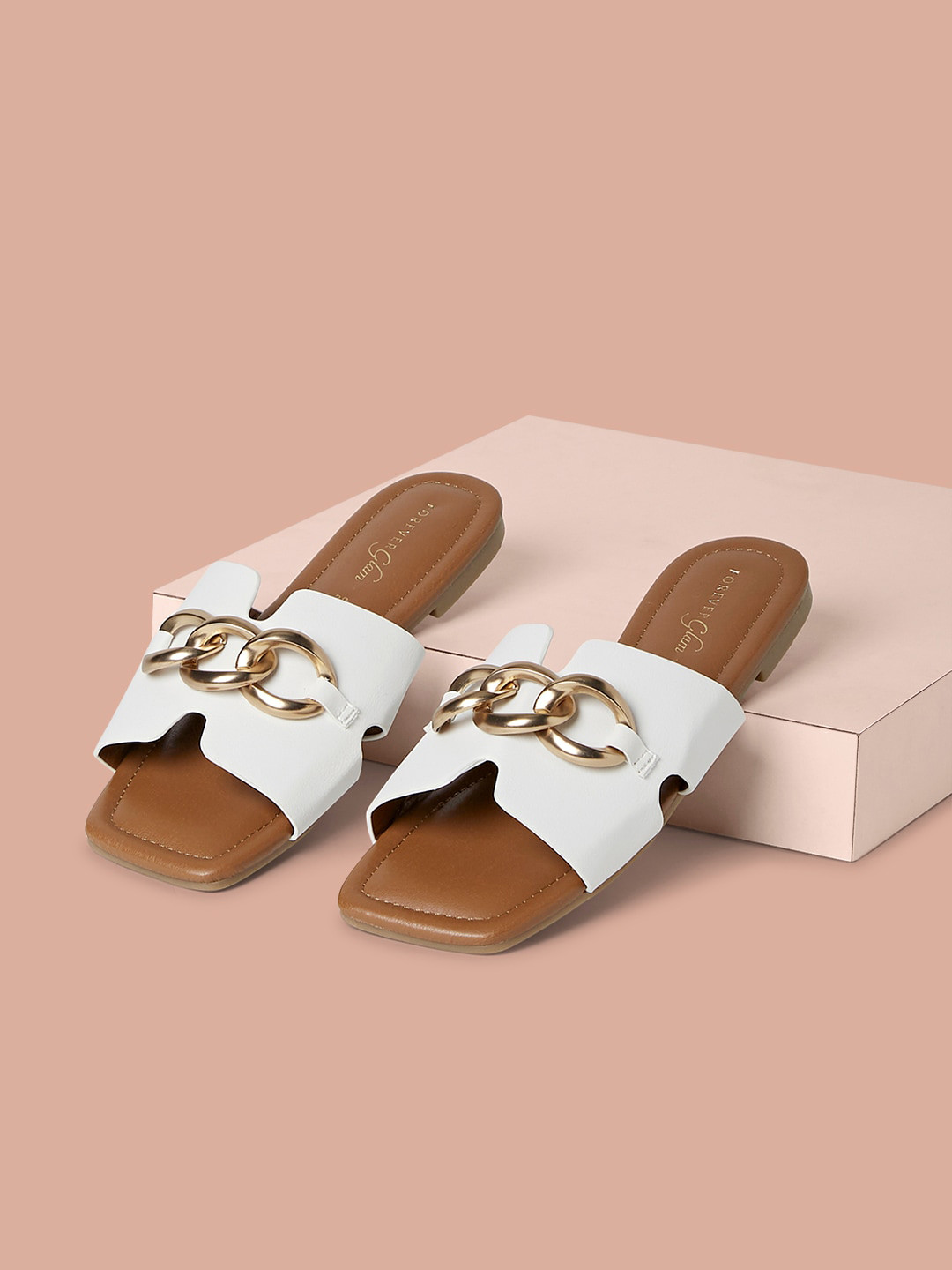 

Forever Glam by Pantaloons Embellished Open Toe Flats, White