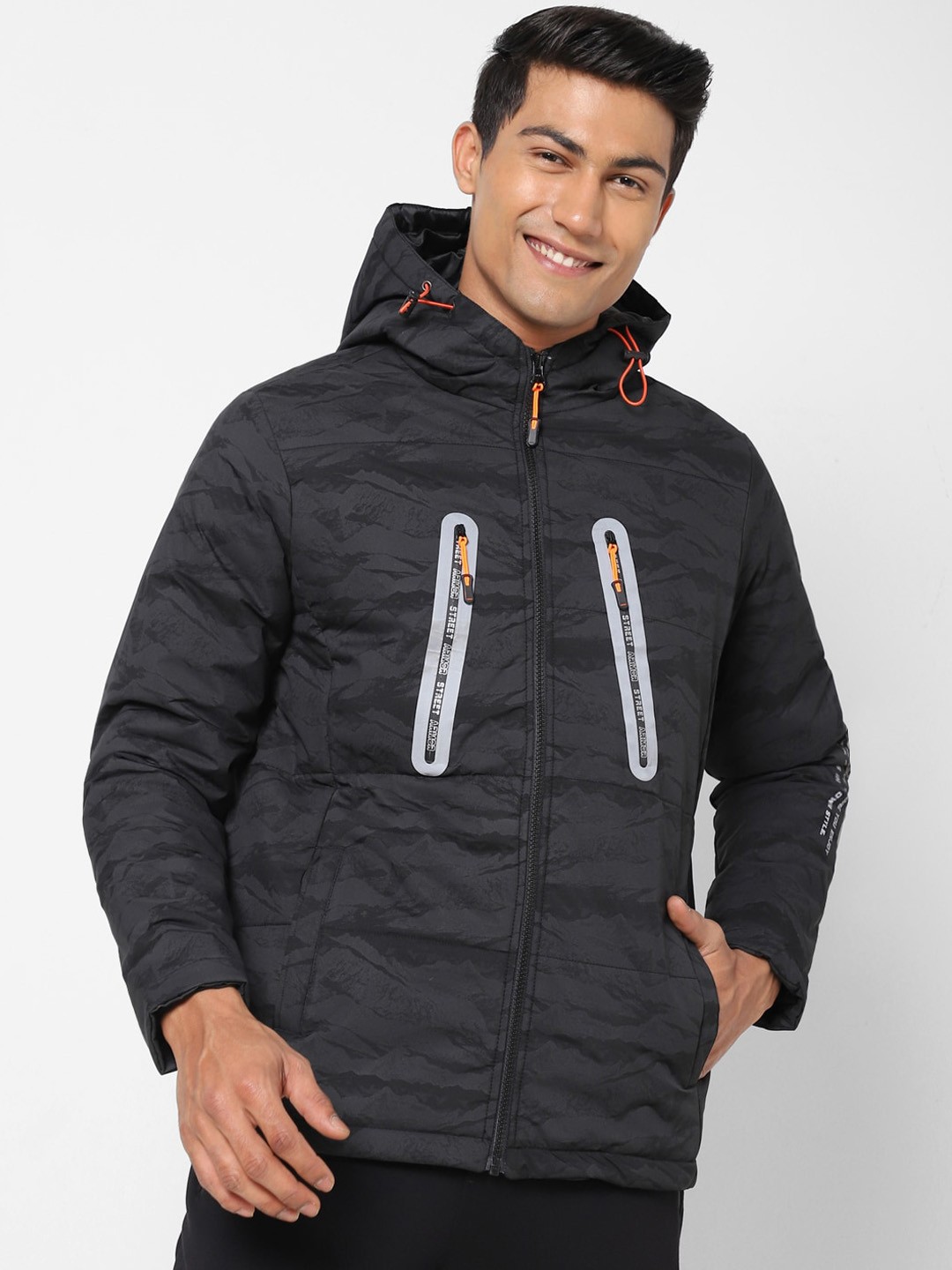 

Street Armor by Pantaloons Men Printed Hooded Zip Detail Puffer Jacket, Black