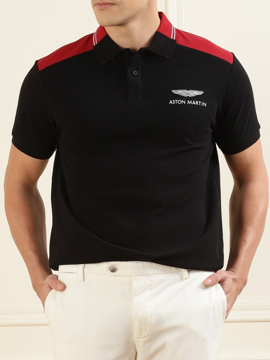

HACKETT LONDON Men Colourblocked Polo Collar Pure Cotton T-shirt, Black