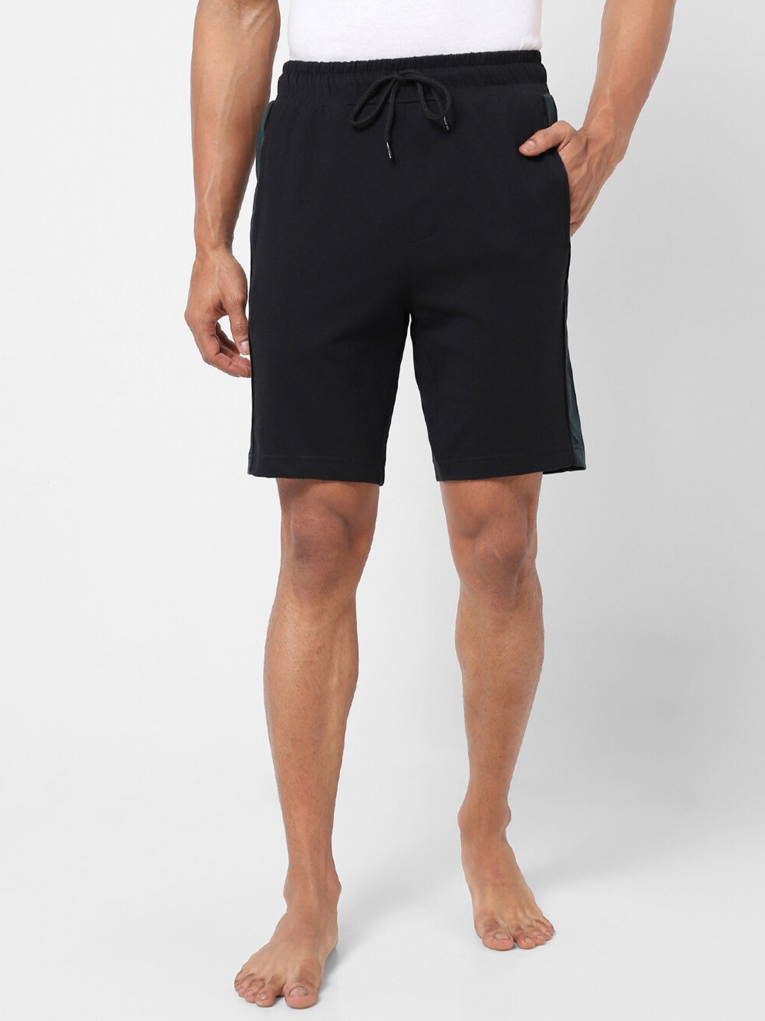 

Ajile by Pantaloons Men Mid-Rise Cotton Lounge Shorts, Black