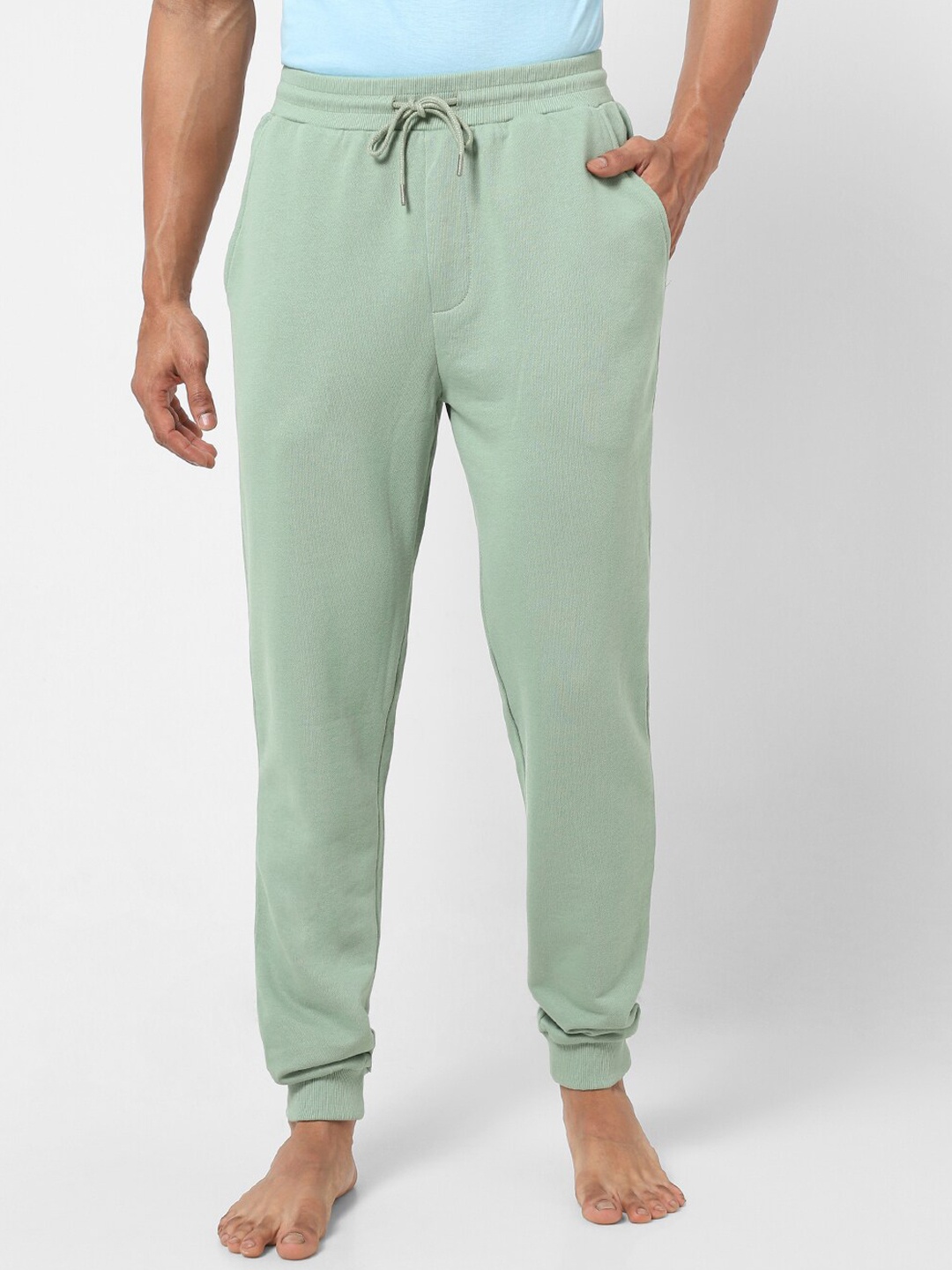 

Ajile by Pantaloons Men Cotton Mid-Rise Joggers, Green