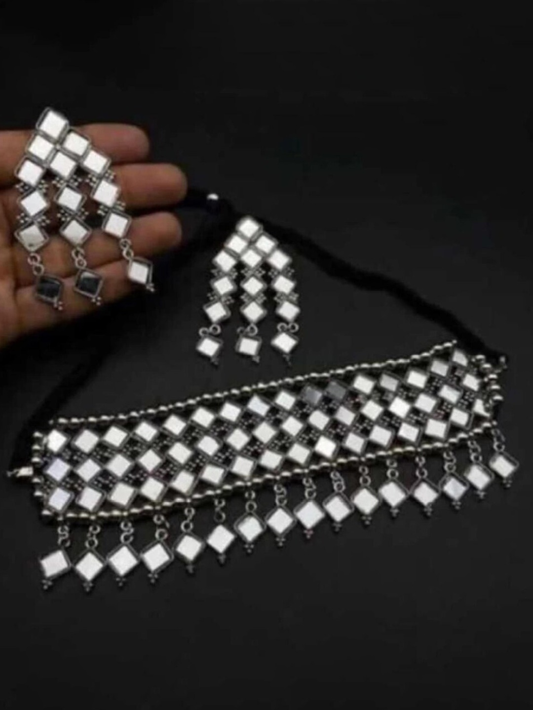 

PRASUB Oxidised Silver-Plated Mirror Choker Jewellery Set