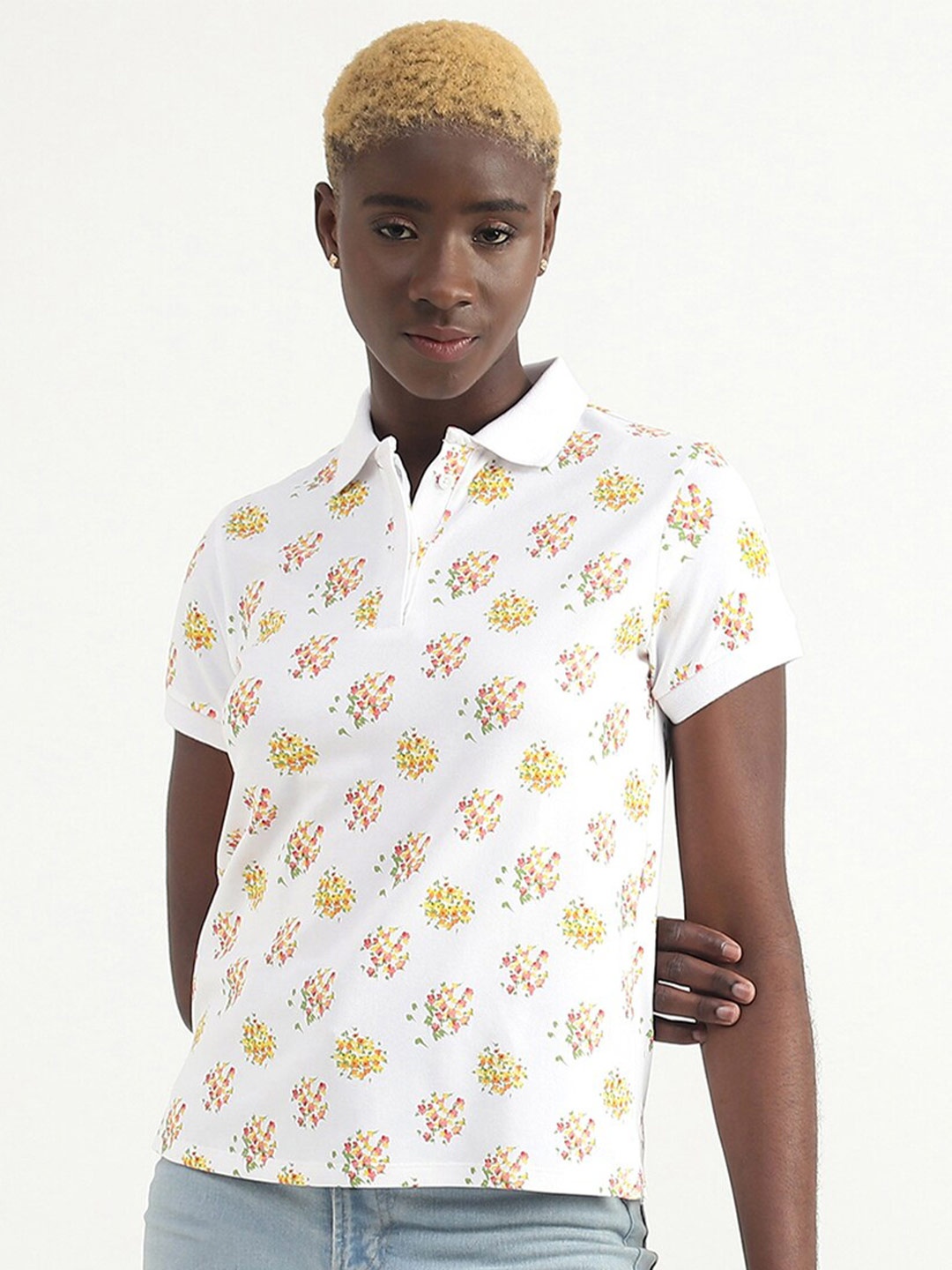 

United Colors of Benetton Polo Collar Regular Fit Floral Printed Cotton T-shirt, White