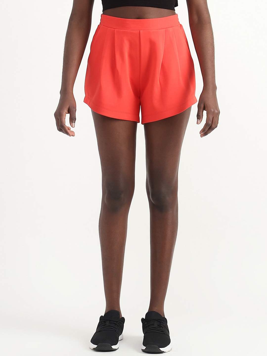 

United Colors of Benetton Women Mid Rise Pleated Shorts, Red