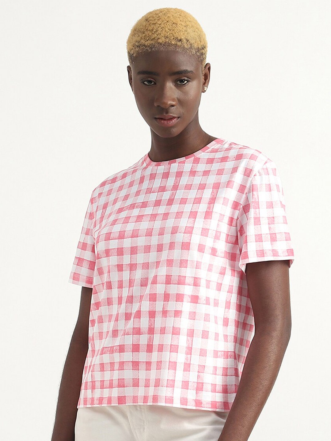 

United Colors of Benetton Round Neck Checked Cotton T-shirt, Pink