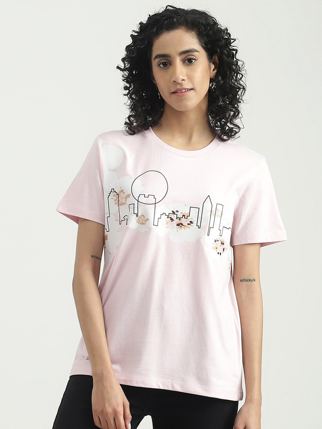 

United Colors of Benetton Round Neck Humour And Comic Printed Cotton T-shirt, Pink