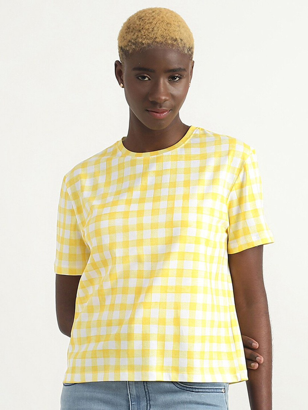 

United Colors of Benetton Round Neck Regular Fit Checked Cotton T-shirt, Yellow