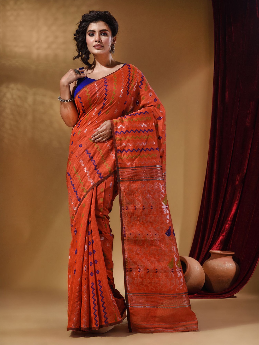 

Arhi Ethnic Motifs Woven Design Silk Cotton Jamdani Saree, Orange