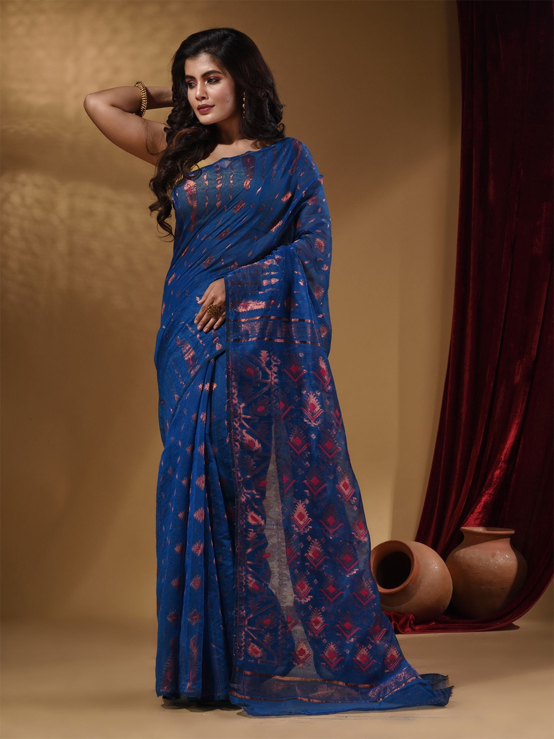 

Arhi Ethnic Motifs Woven Design Zari Silk Cotton Jamdani Saree, Blue