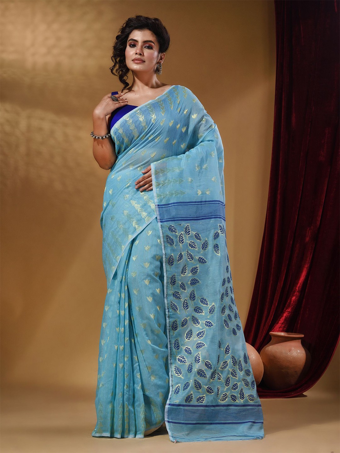 

Arhi Floral Woven Design Zari Silk Cotton Jamdani Saree, Blue