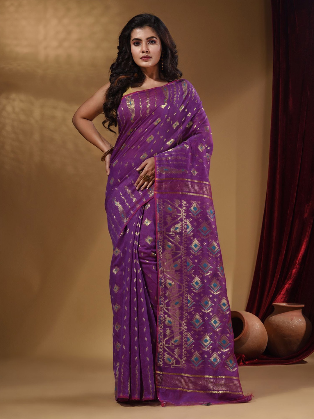 

Arhi Ethnic Woven Design Zari Jamdani Saree, Violet