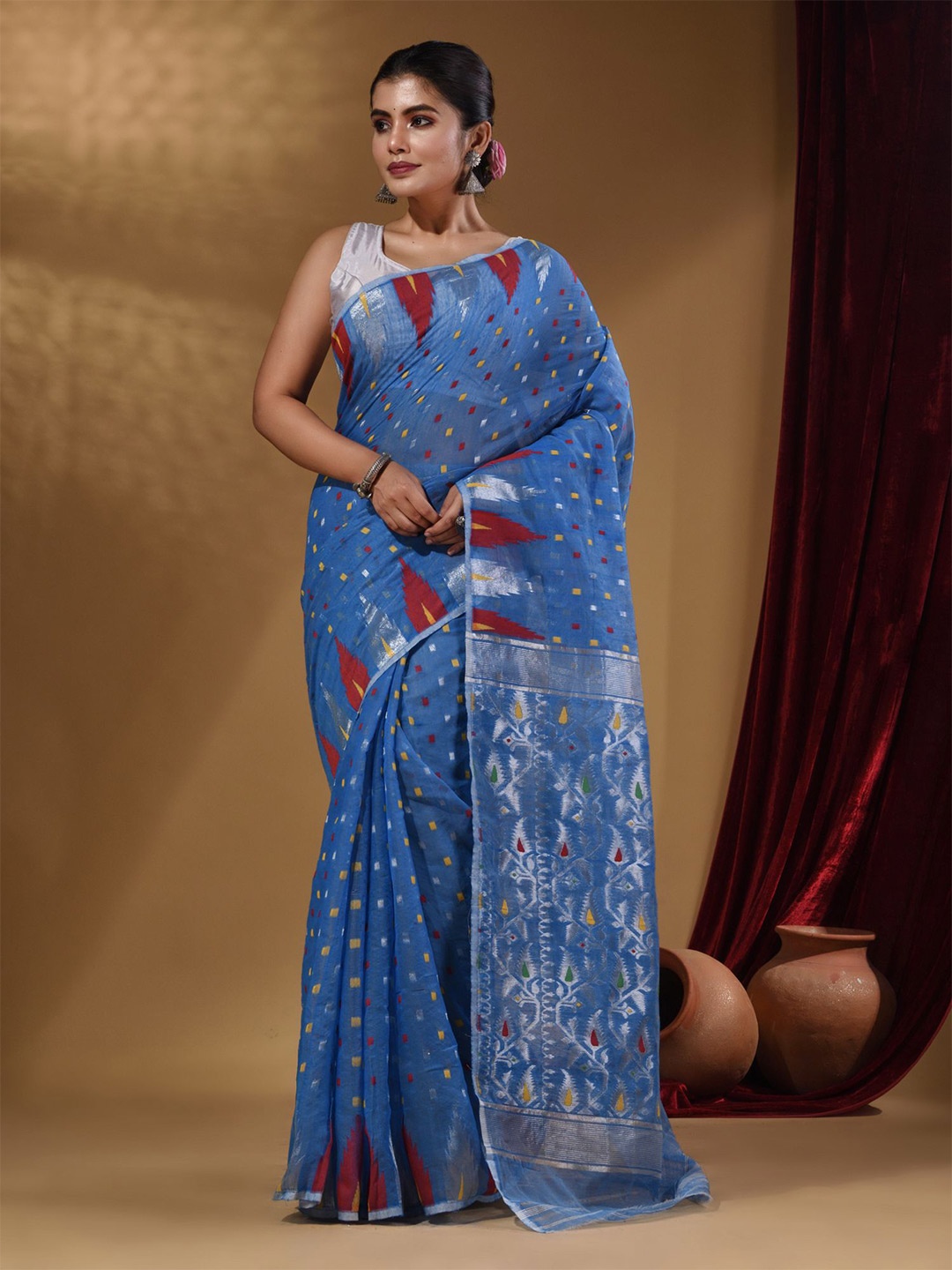 

Arhi Geometric Woven Design Zari Jamdani Saree, Blue