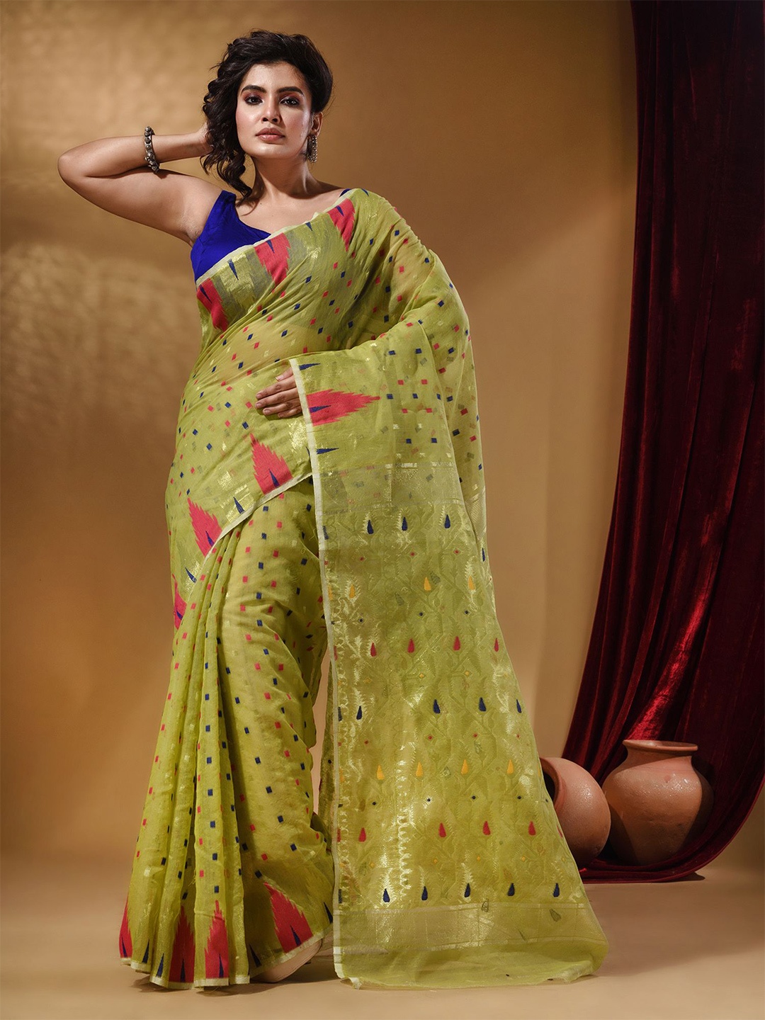 

Arhi Woven Design Zari Silk Cotton Jamdani Saree, Lime green