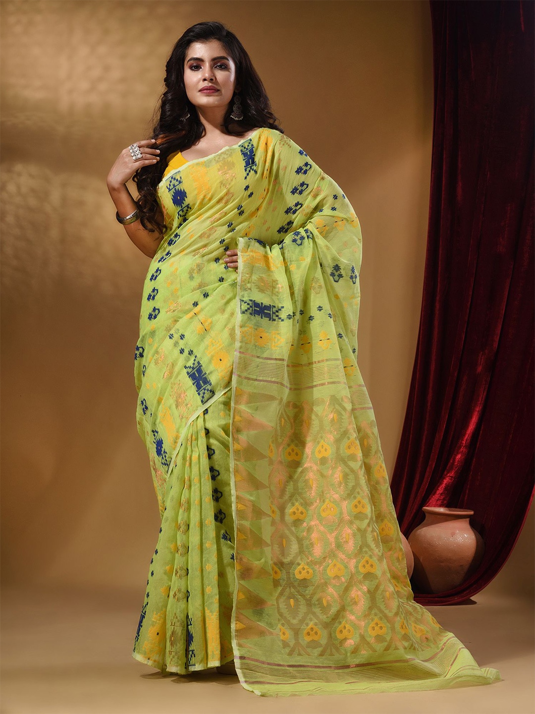 

Arhi Woven Design Zari Silk Cotton Jamdani Saree, Green