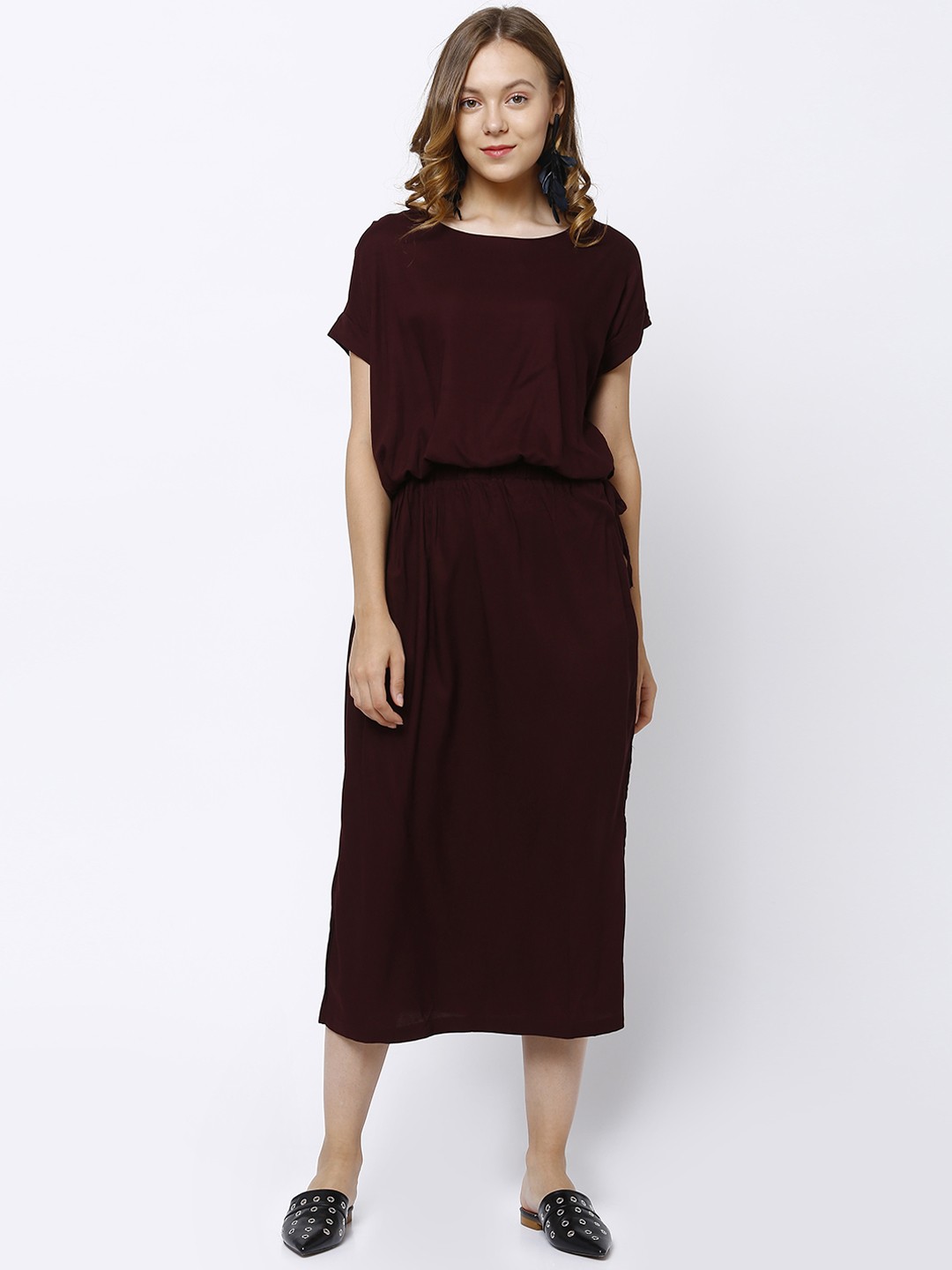 

Tokyo Talkies Women Maroon Solid Blouson Dress
