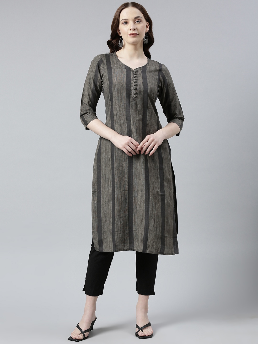 

HRITIKA Striped Pure Cotton Kurta, Grey