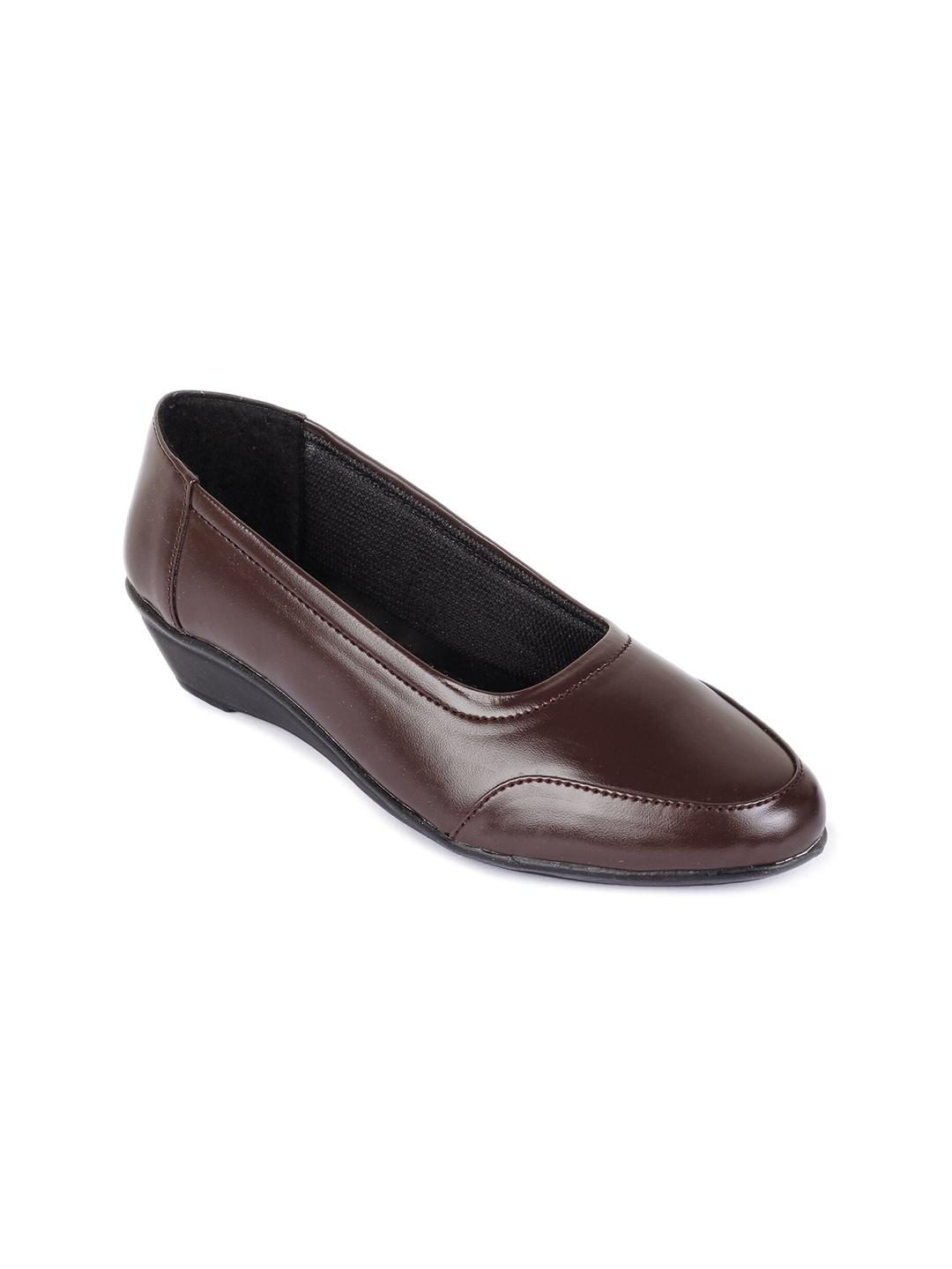 

Walkfree Round Toe Wedge Pumps, Coffee brown