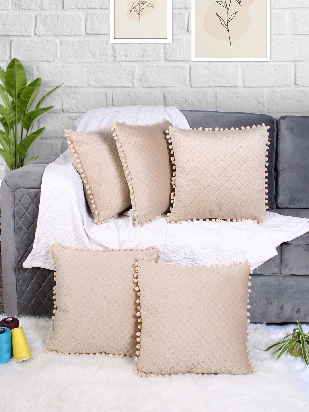

STITCHNEST Beige 5 Pieces Geometric Velvet Square Cushion Covers