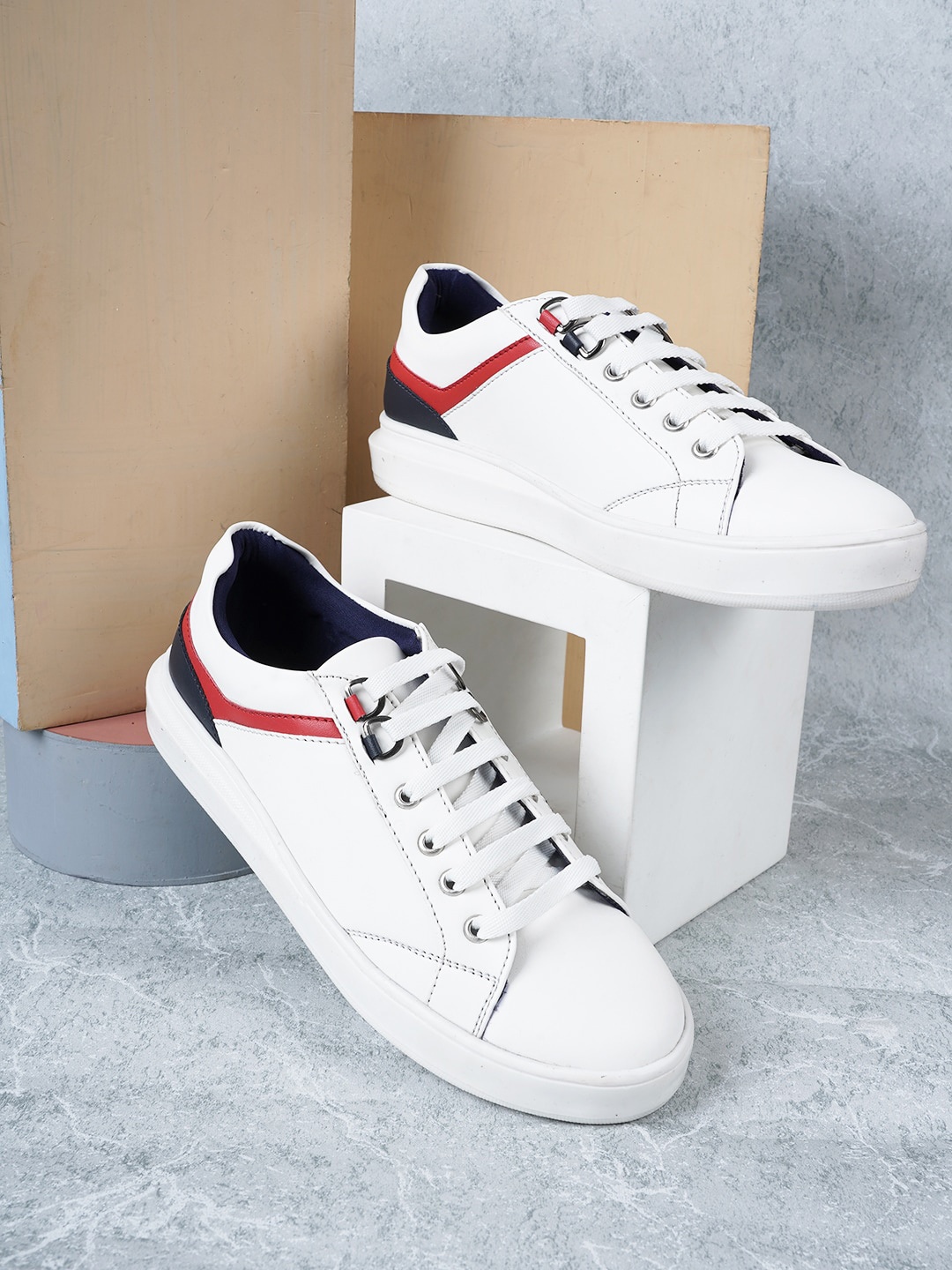 

Carlton London sports Women Casual Sneakers, White