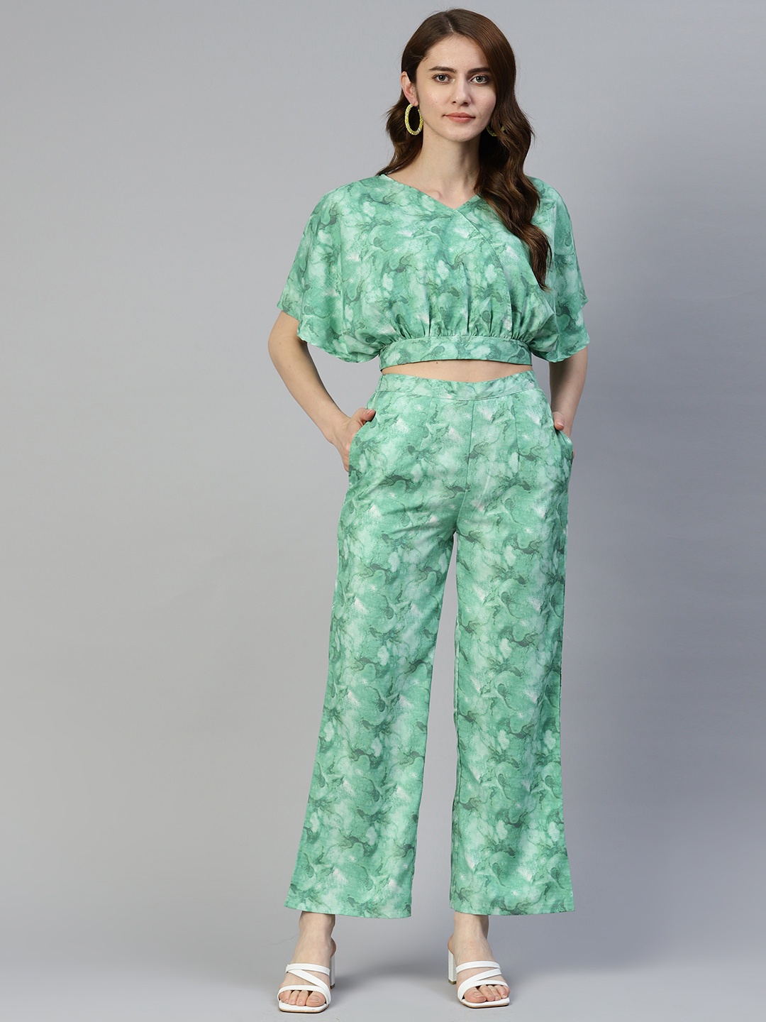 

JAINISH Printed Crop Top With Palazzos, Green