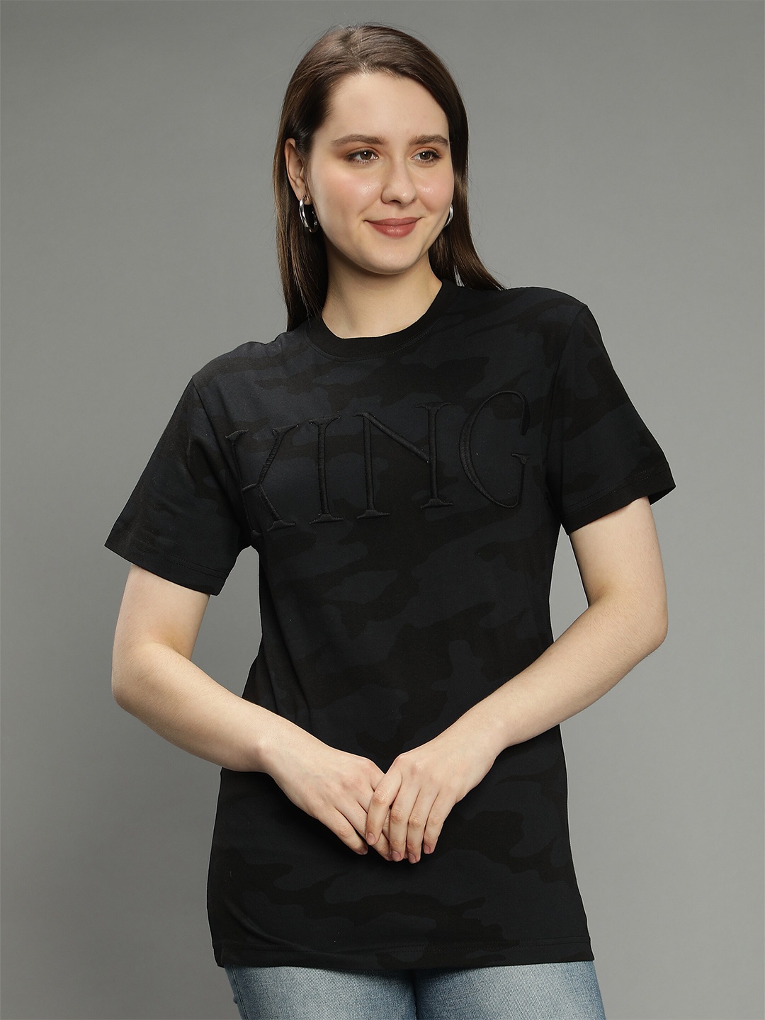 

NUEVOSDAMAS Typography Printed Cotton T-shirt, Black
