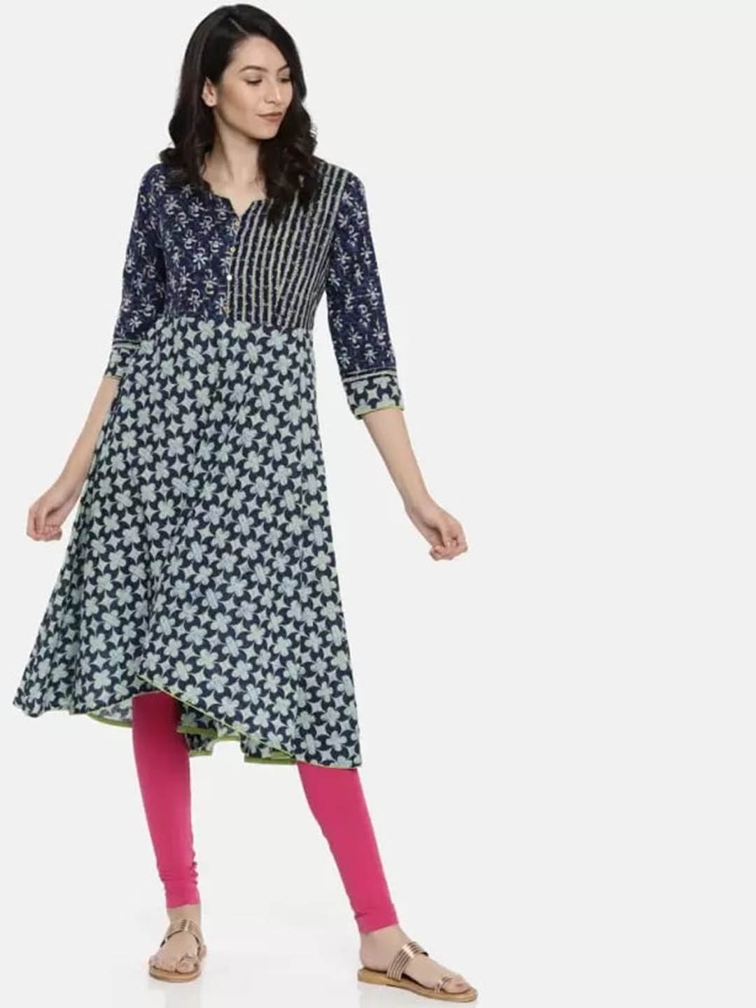 

Span Floral Printed Anarkali Pure Cotton Kurta, Blue