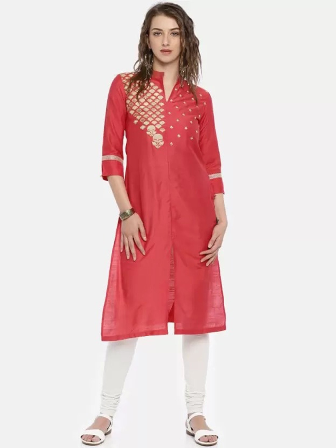 

Span Ethnic Motif Embroidered Kurta, Red