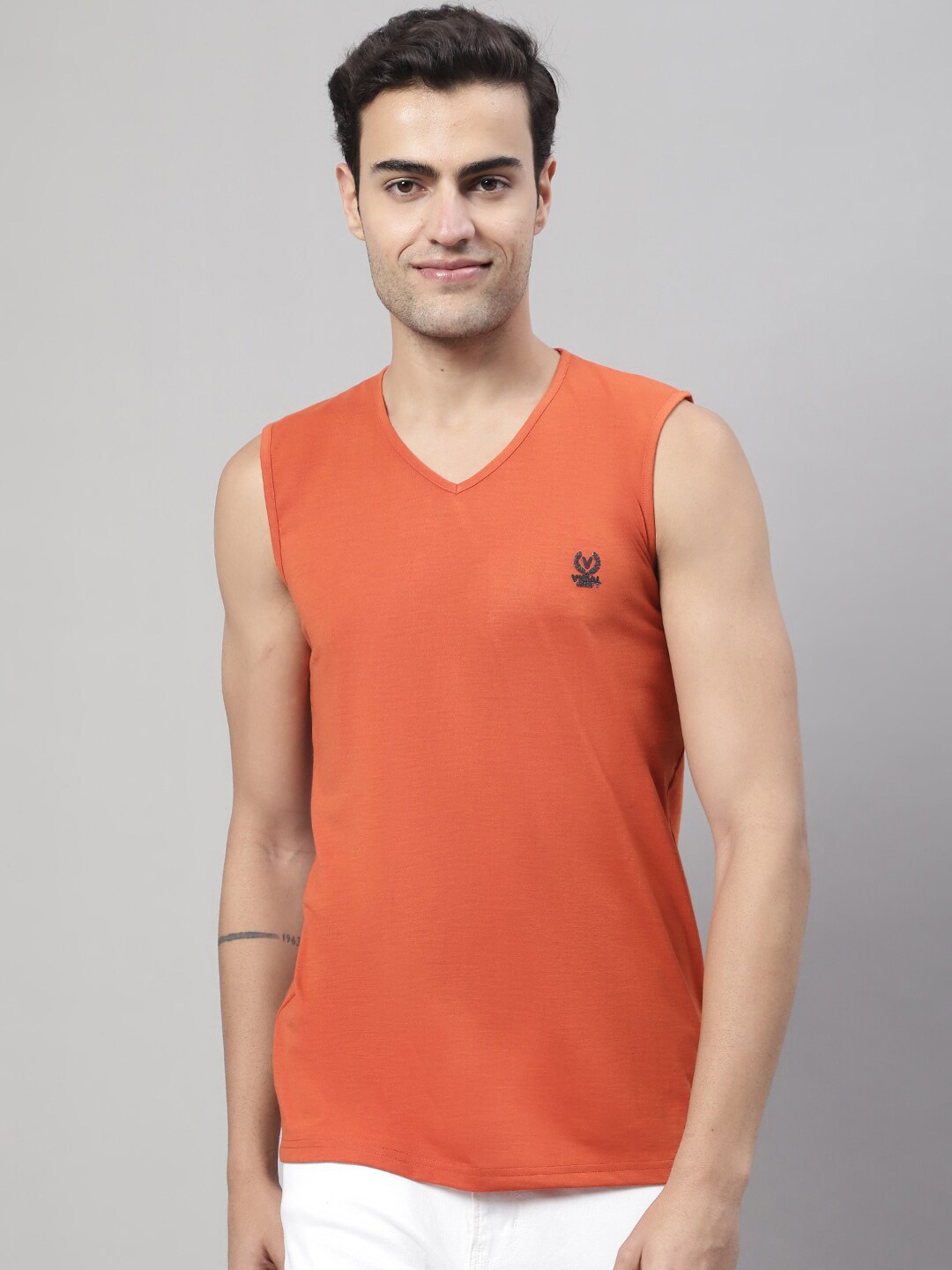 

MACK JONNEY V-Neck Sleeveless Cotton T-shirt, Rust