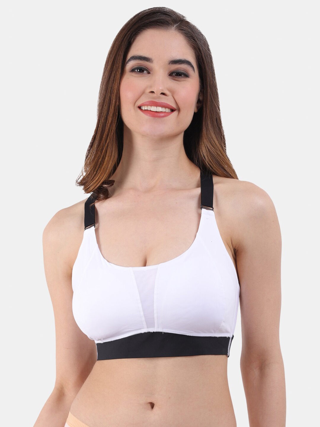 

Amour Secret Lightly Padded Dry-Fit Non-Wired Sports Bra, White