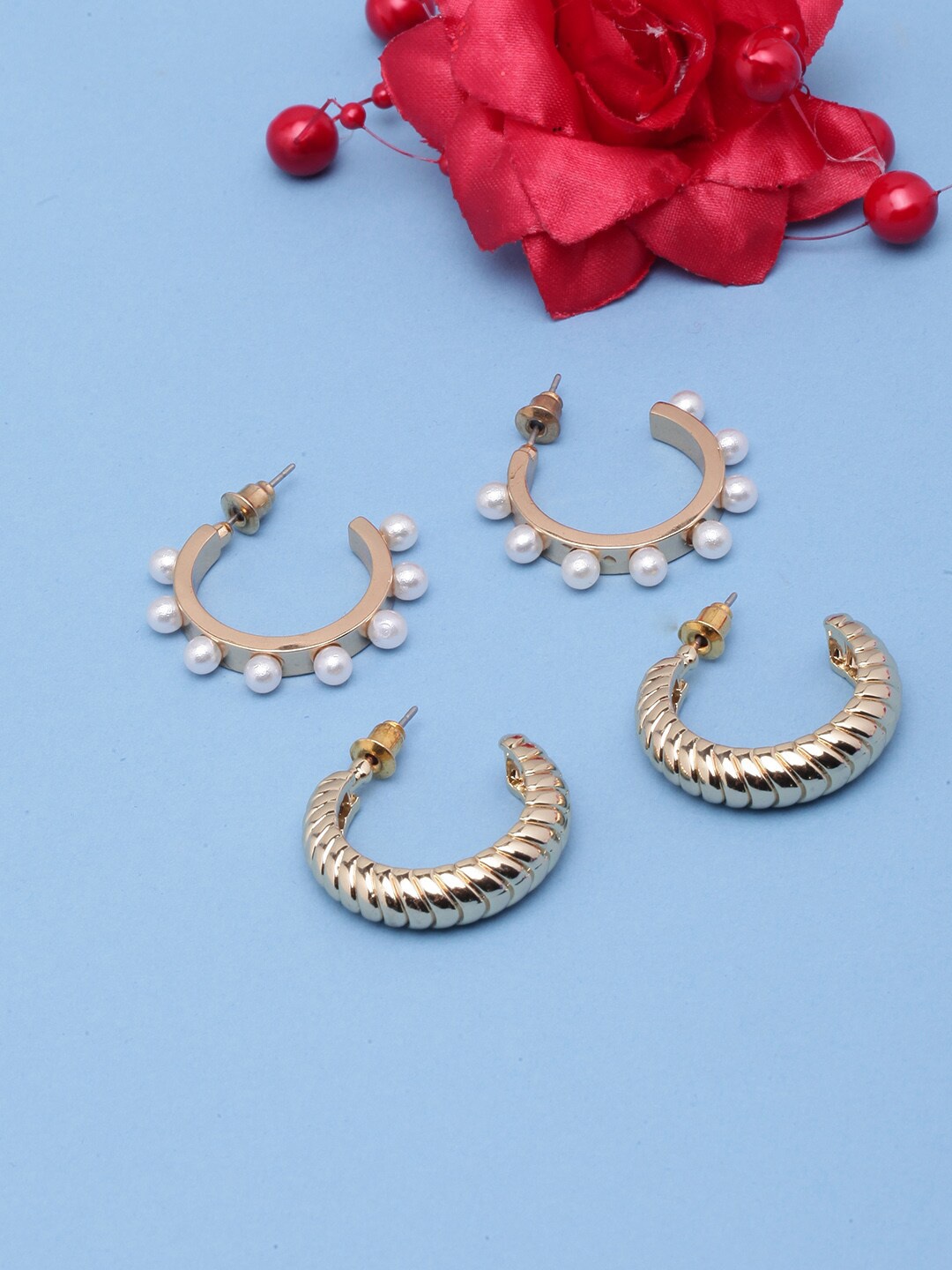 

DressBerry Set Of 2 Gold-Plated Contemporary Half Hoop Earrings