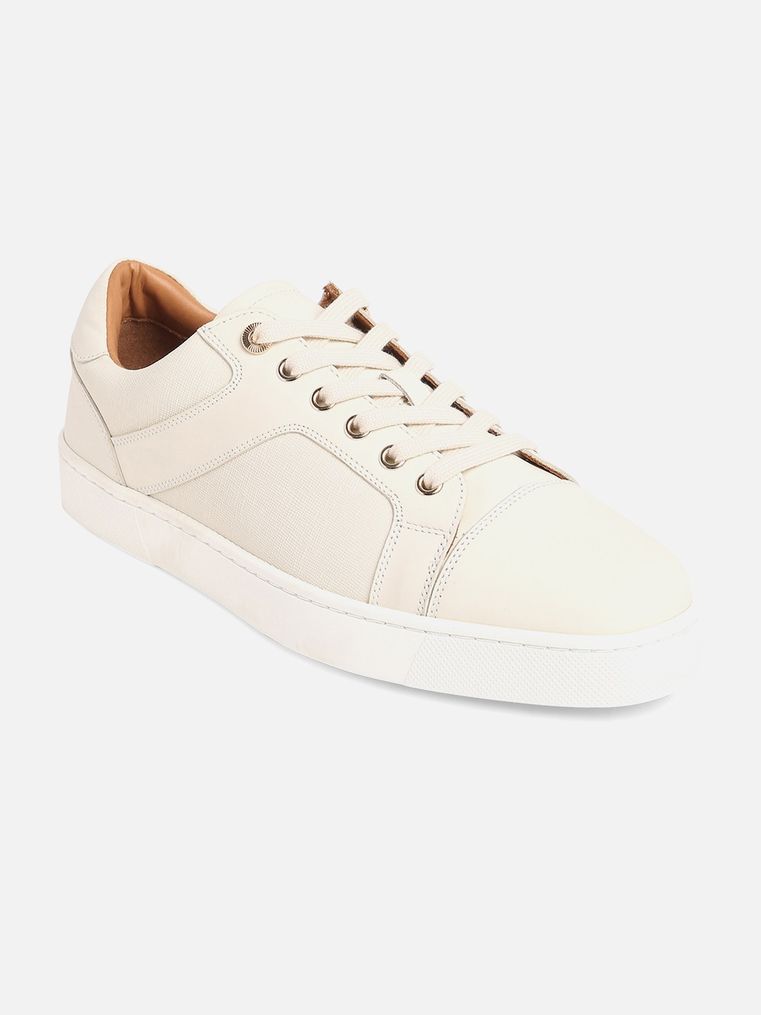 

ALDO Men Round Toe Lace Ups Leather Sneakers, Off white