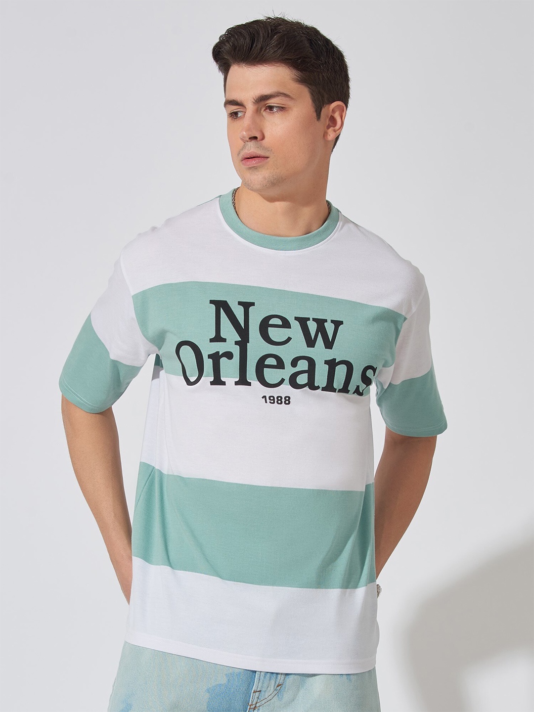 

Maniac Men Colourblocked Cotton Oversized Fit T-shirt, White