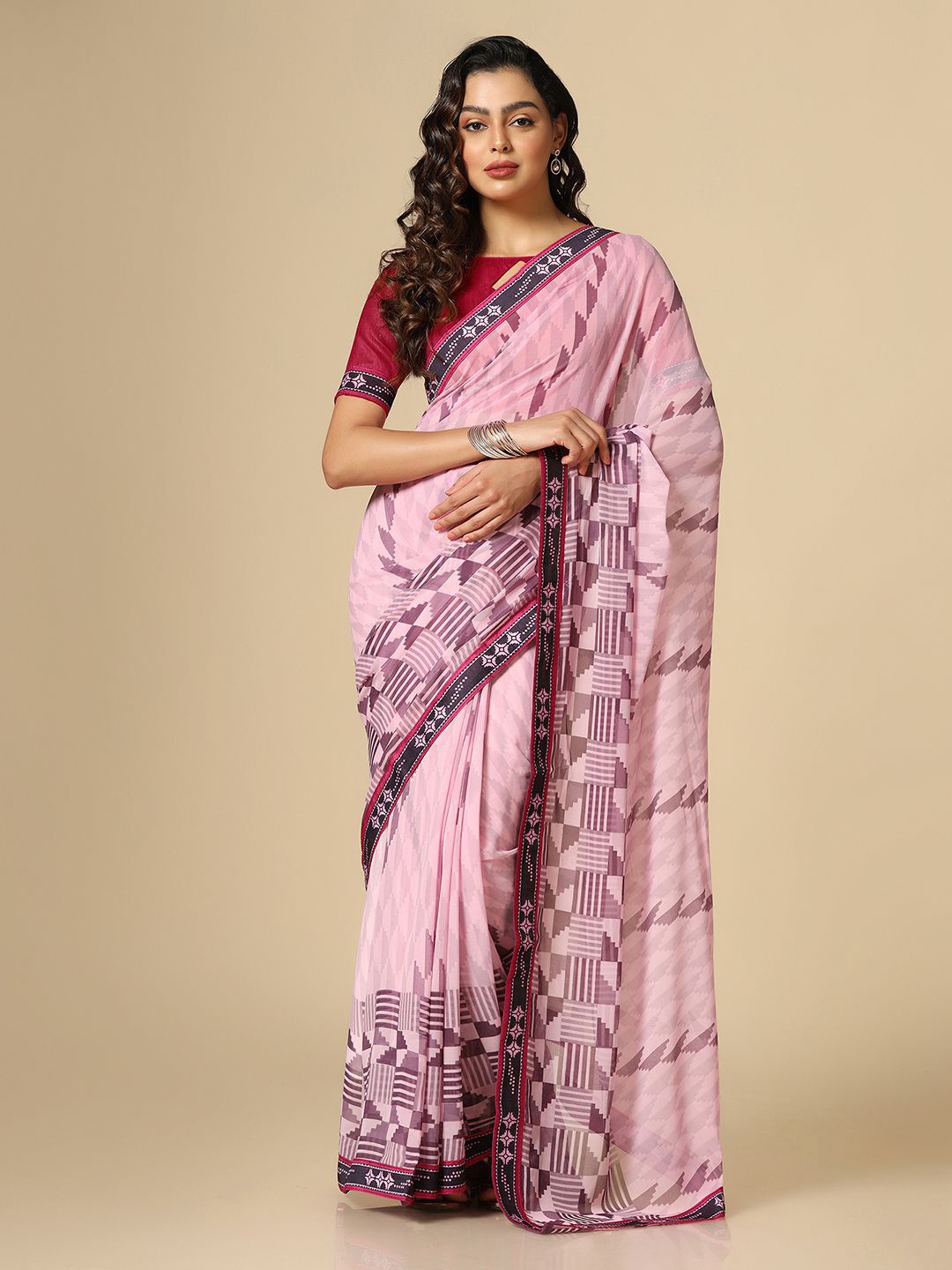 

Mitera Geometric Screen Printed Saree, Purple