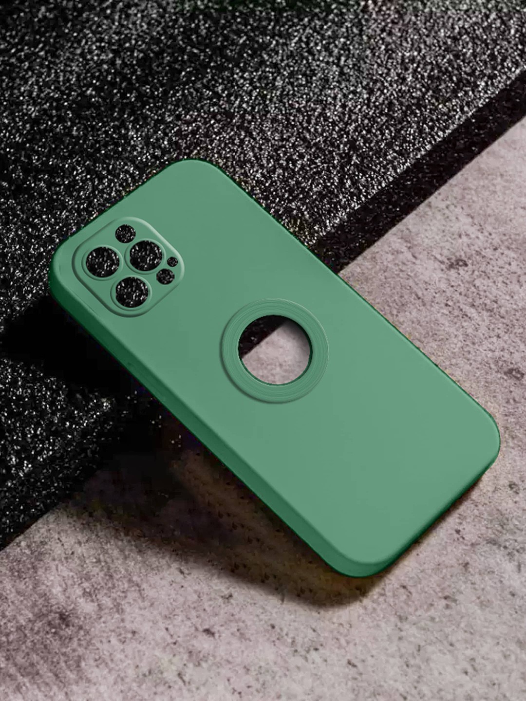

Karwan Liquid Silicone Fit iPhone 14 Pro Max Back Case, Green