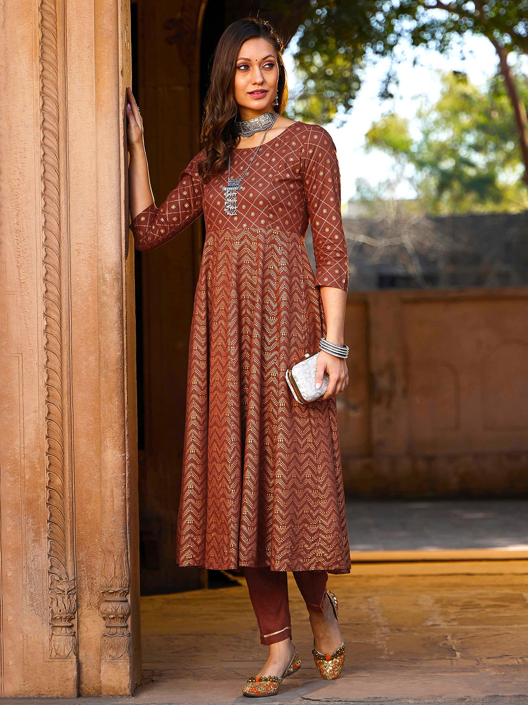

Shae by SASSAFRAS Floral Printed Anarkali Kurta with Trousers, Rust