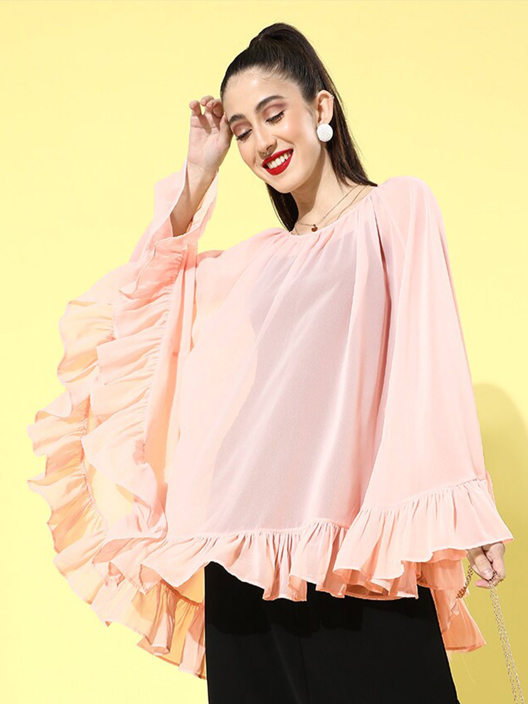 

QUIERO Women Waterfall Shrug, Peach