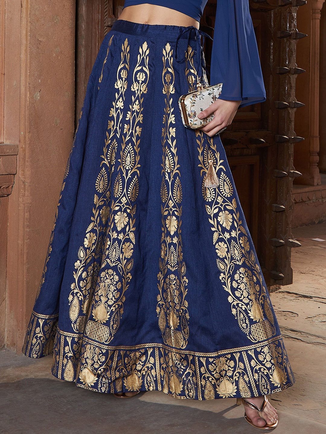 

Shae by SASSAFRAS Ethnic Motifs Printed Maxi Flared Skirt, Navy blue