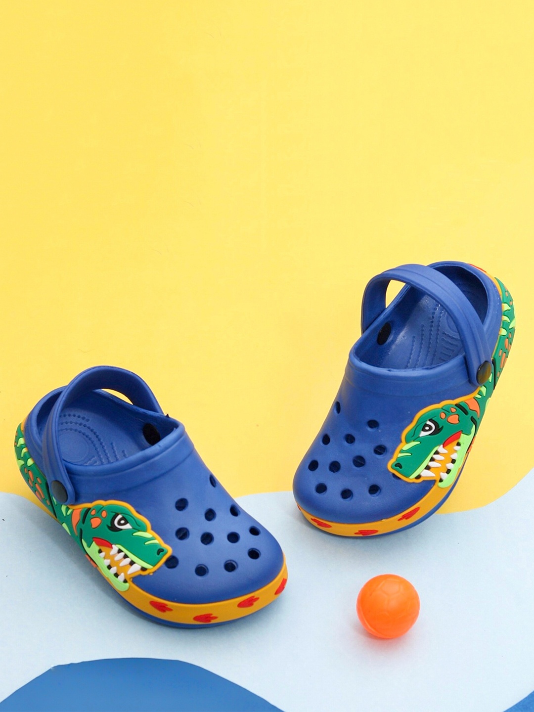 

Yellow Bee Boys Printed Comfortable Dinosaurs Rubber Clogs, Blue