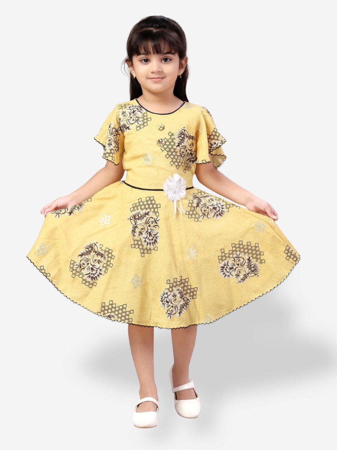 

Aarika Girls Floral Printed Flared Sleeves Fit & Flare Dress, Yellow