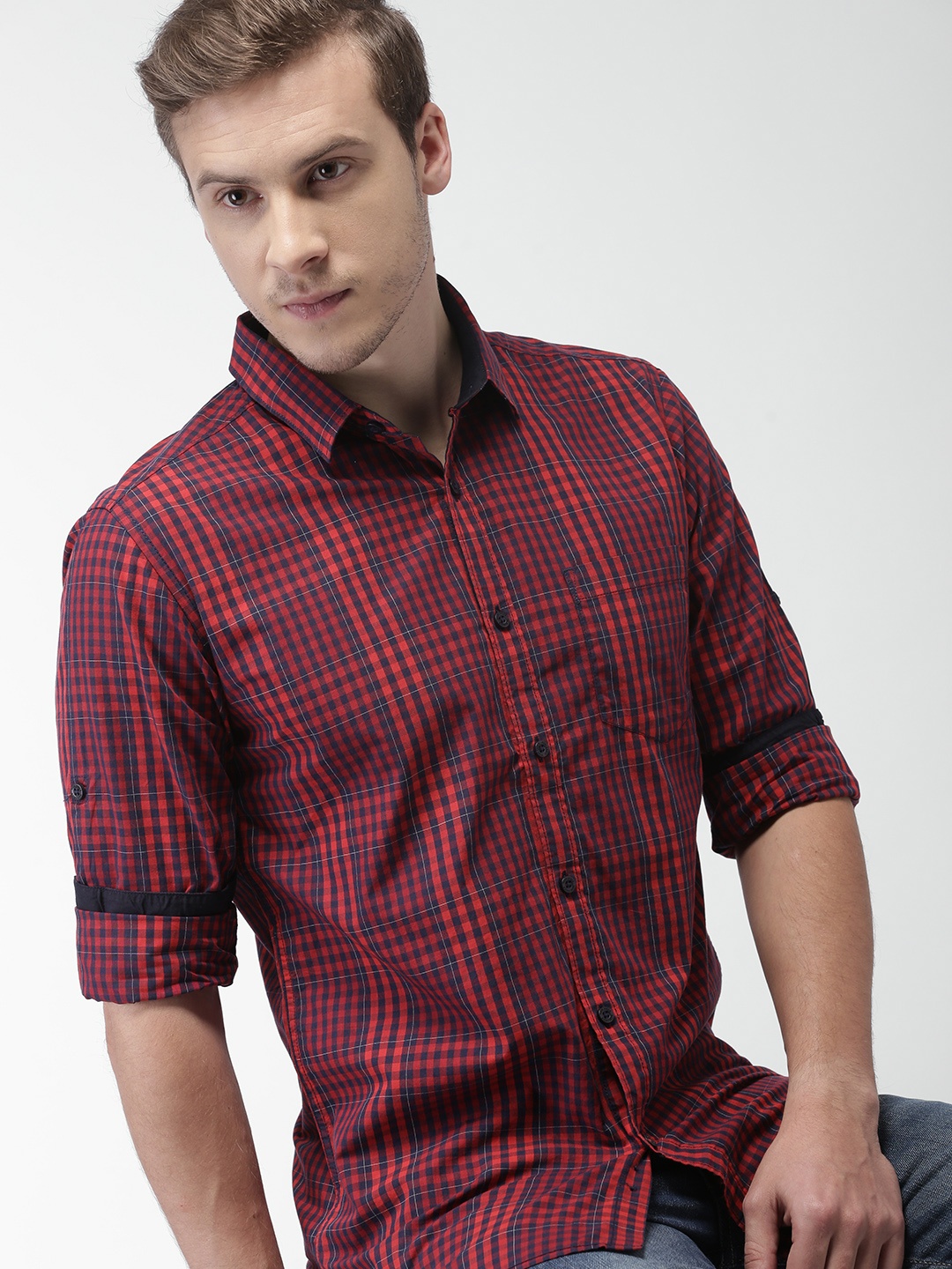 

HIGHLANDER Men Red & Navy Slim Fit Checked Casual Shirt