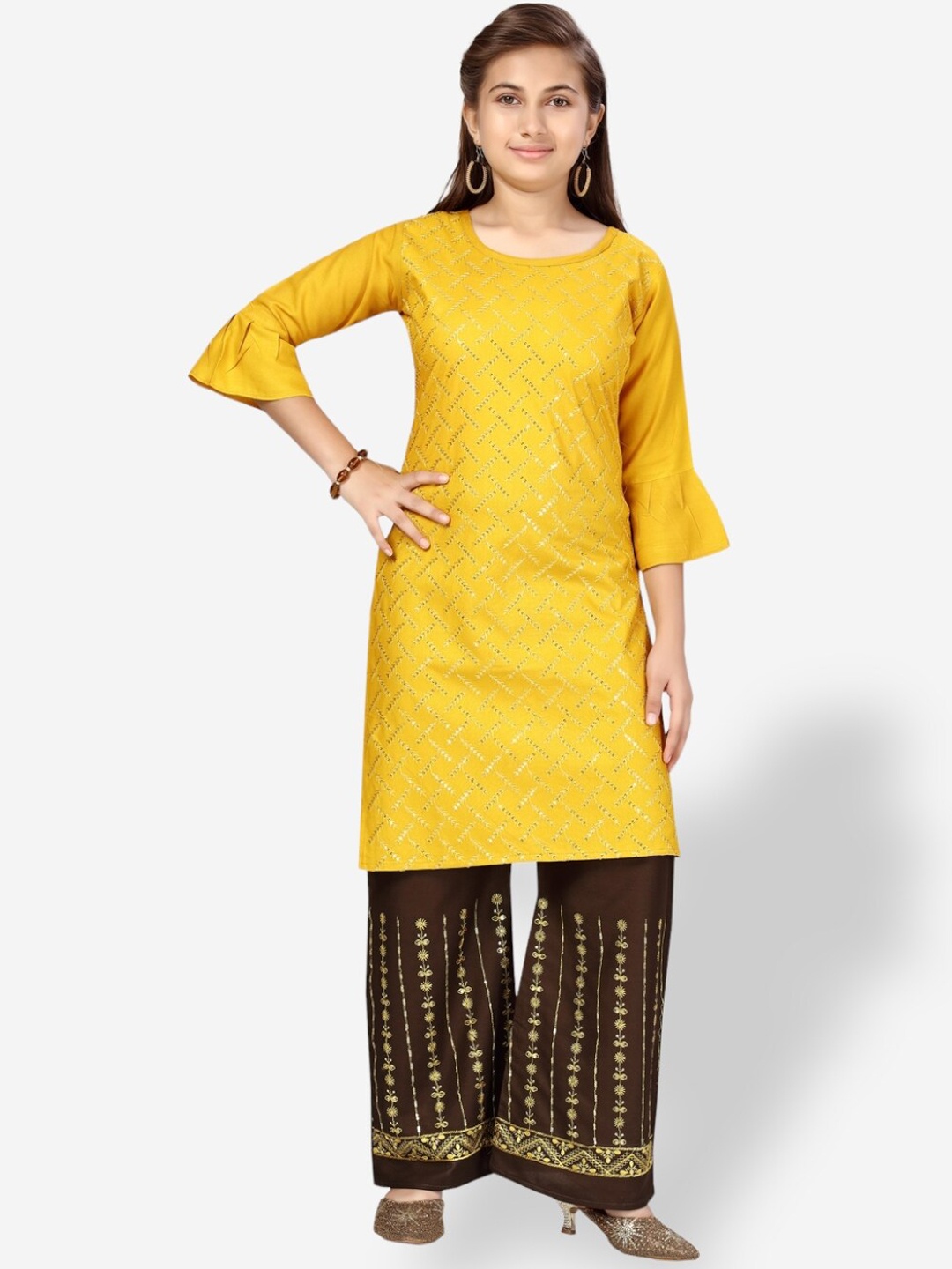 

Aarika Girls Floral Embroidered Pure Cotton Kurta With Palazzos, Yellow