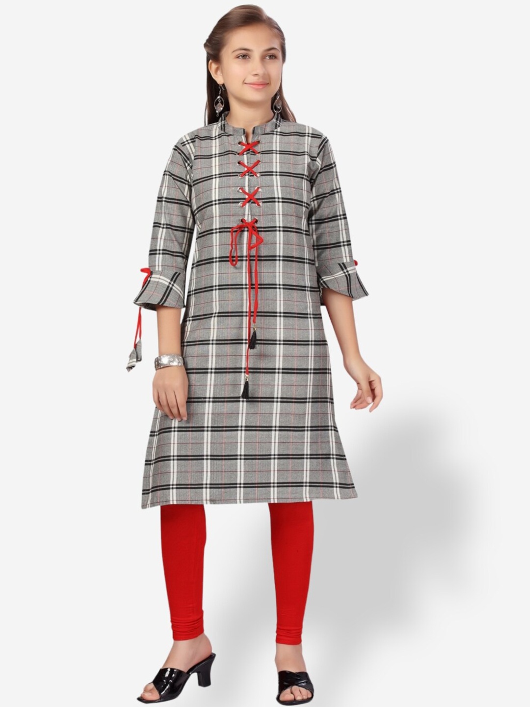 

Aarika Girls Checked Bell Sleeves Cotton Kurta, Grey