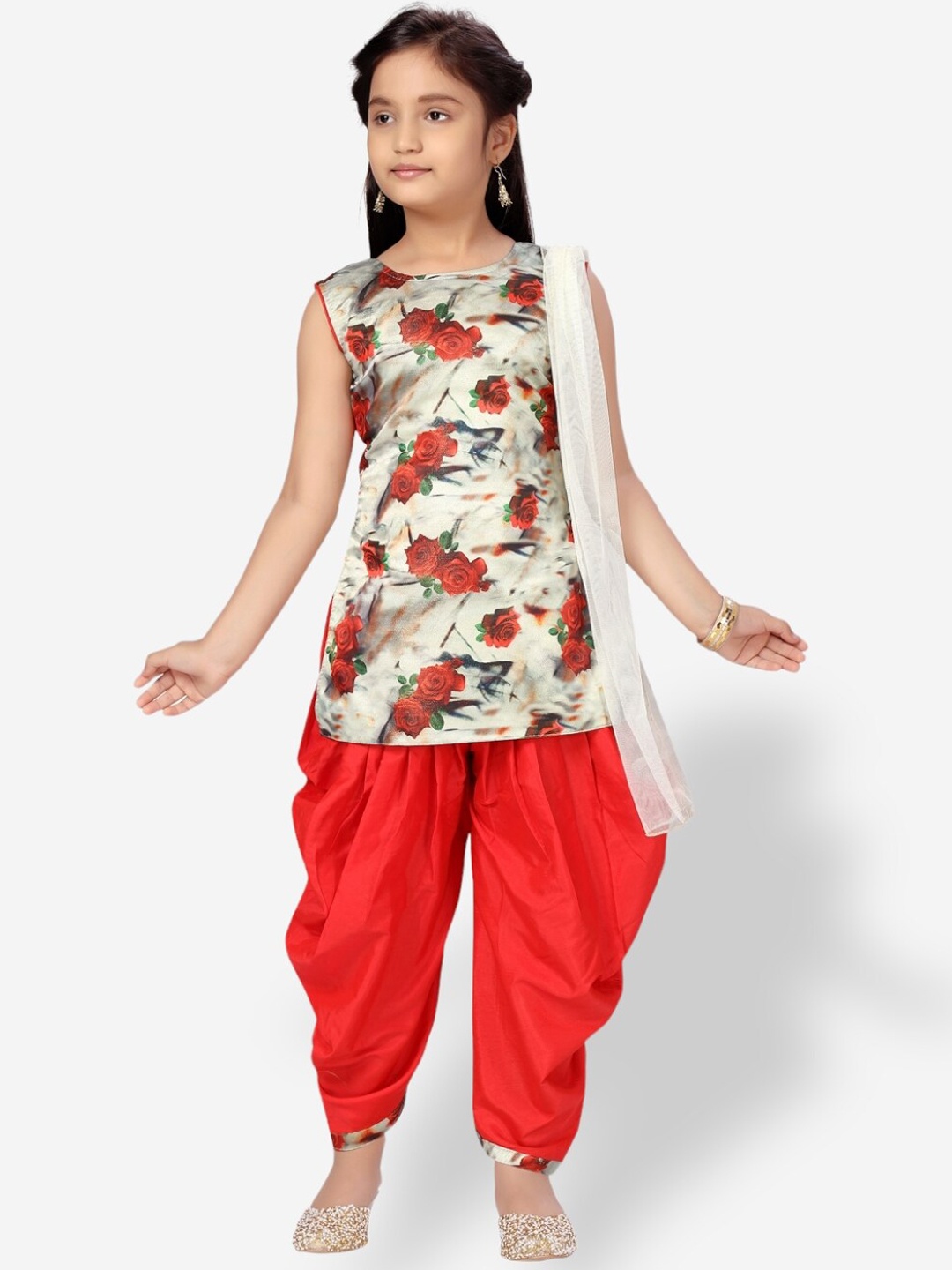 

Aarika Girls Floral Printed Pure Silk Kurta & Patiala With Dupatta, Red