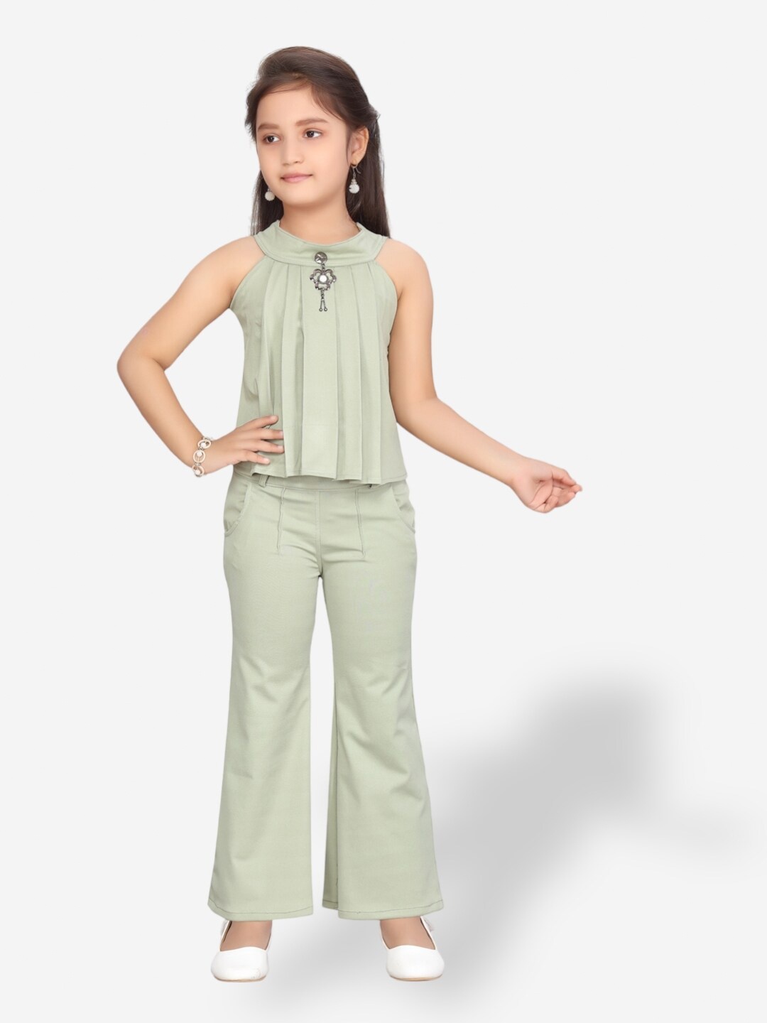 

Aarika Girls Round Neck Sleeveless Top with Trousers, Green